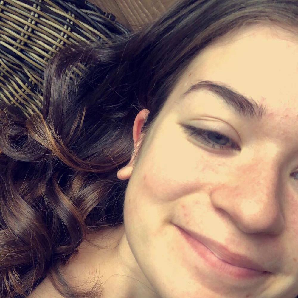 Meet your Posher, Rebekah